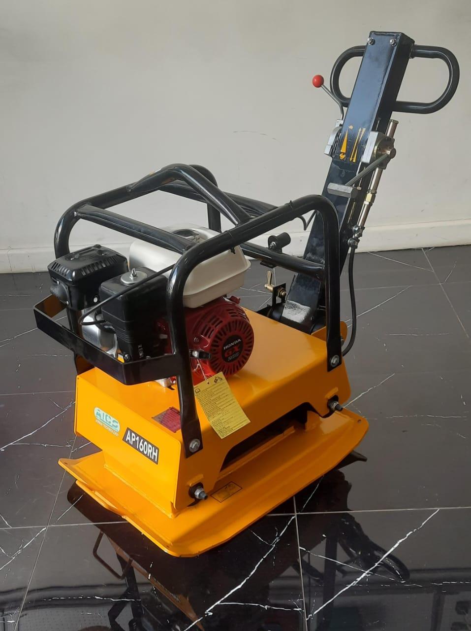 Pejam Tools p014 Aico Japan Reversible Plate Compactor with Honda GX 200 Engine - Image 1